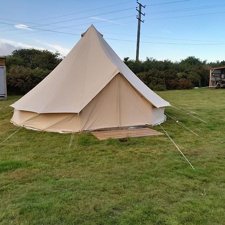 Cornish Skies Glamping Pool Exterior photo