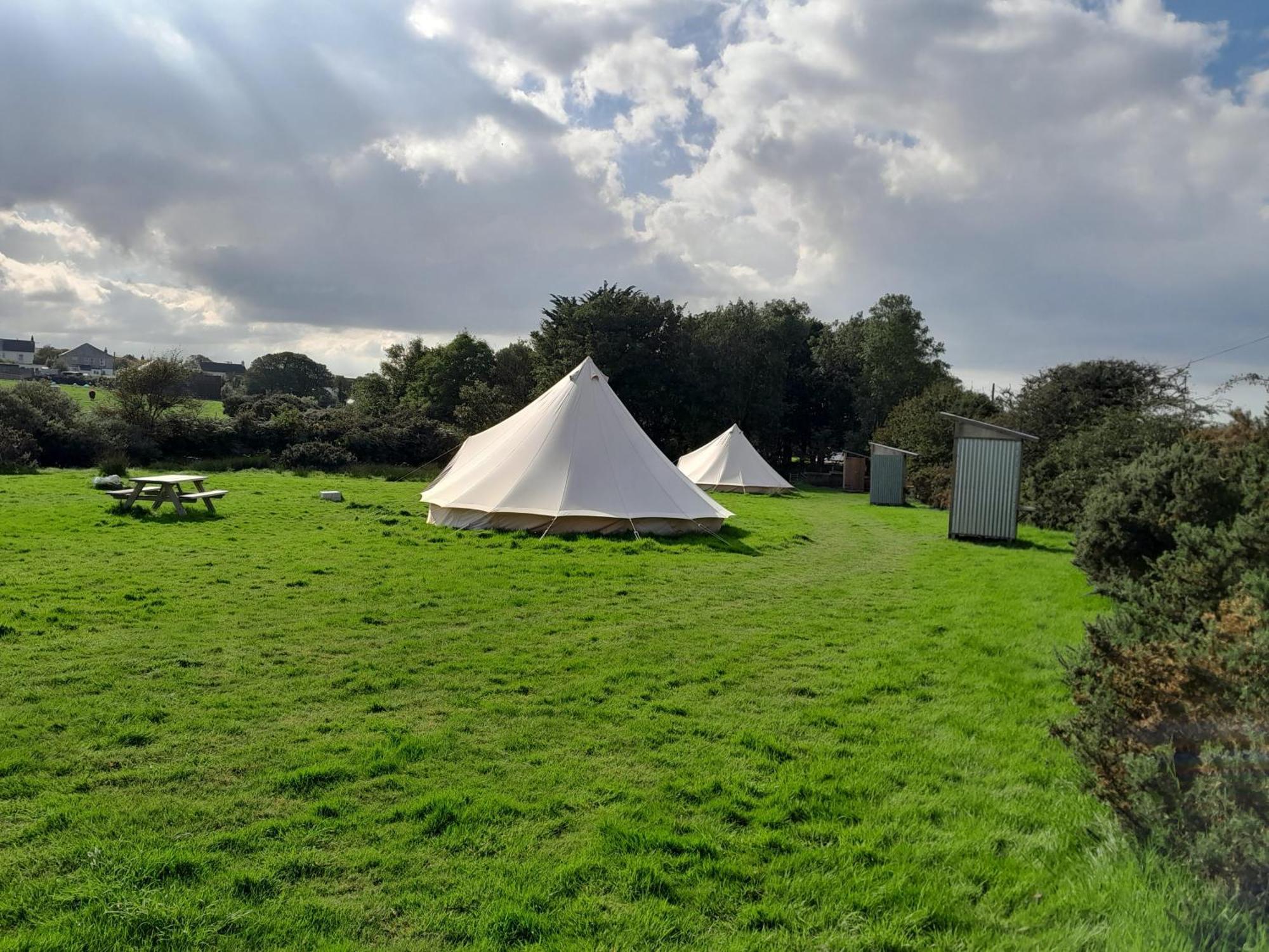 Cornish Skies Glamping Pool Exterior photo