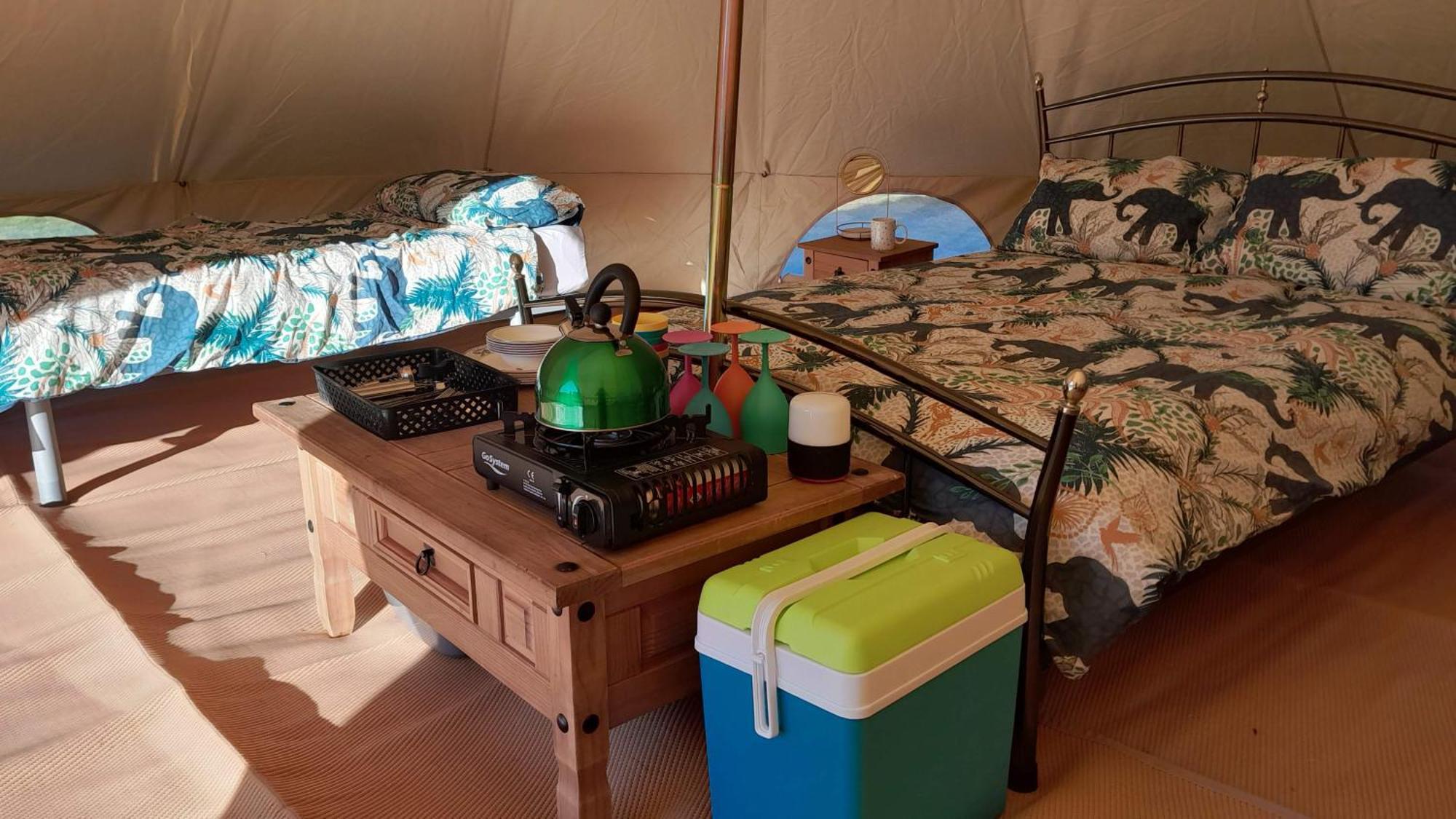 Cornish Skies Glamping Pool Exterior photo